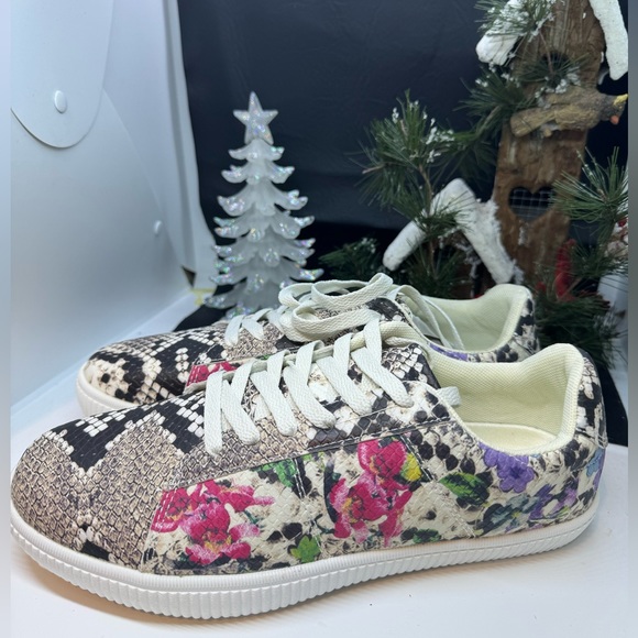 comfortview Shoes - Comfortview Sneakers New